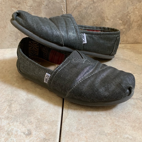 Toms Shoes - 2/$25 Black Iridescent Glimmer Classics size 6 1/2